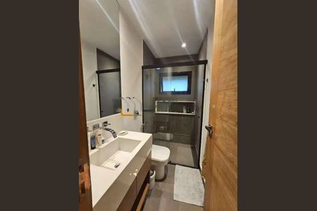 Casa à venda com 4 quartos, 280m² em Vila Inah, São Paulo