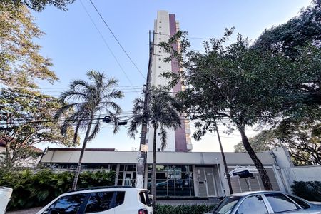 Apartamento à venda com 150m², 3 quartos e 4 vagas Apartamento à venda com 150m², 3 quartos e 4 vagasFachada - Plaquinha
