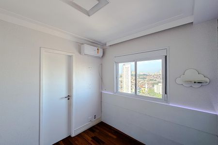 Apartamento à venda com 150m², 3 quartos e 4 vagas Apartamento à venda com 150m², 3 quartos e 4 vagasQuarto 1 - Suíte