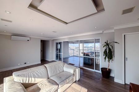Apartamento à venda com 150m², 3 quartos e 4 vagas Apartamento à venda com 150m², 3 quartos e 4 vagasSala
