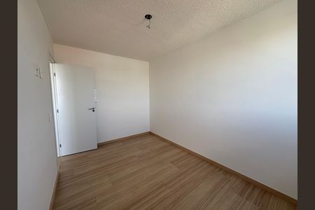 Apartamento à venda com 1 quarto, 32m² em Vila Rosa, Goiânia