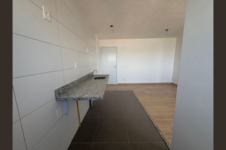 Apartamento à venda com 1 quarto, 32m² em Vila Rosa, Goiânia
