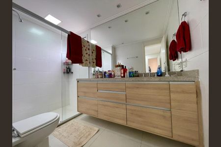 Apartamento à venda com 140m², 4 quartos e 2 vagas