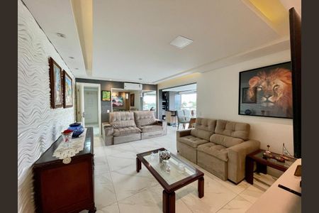 Apartamento à venda com 140m², 4 quartos e 2 vagas