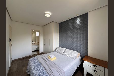 Suíte de apartamento para alugar com 2 quartos, 75m² em Recreio dos Bandeirantes, Rio de Janeiro