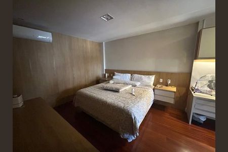 Apartamento à venda com 135m², 3 quartos e 2 vagas