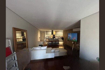 Apartamento à venda com 135m², 3 quartos e 2 vagas