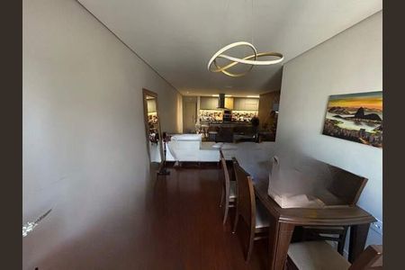 Apartamento à venda com 135m², 3 quartos e 2 vagas
