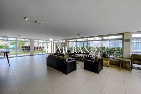 Apartamento à venda com 2 quartos, 70m² em Quarta Parada, São Paulo