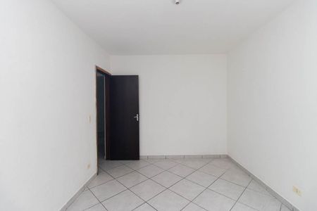 Quarto 1 de casa para alugar com 2 quartos, 90m² em Vila Sabrina, São Paulo