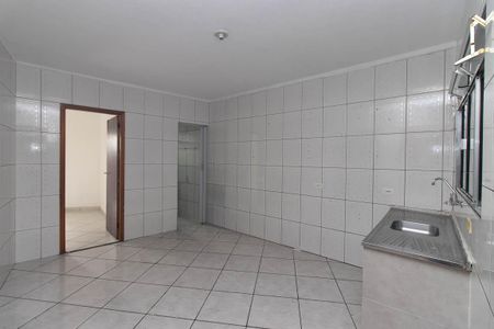 Cozinha de casa para alugar com 2 quartos, 90m² em Vila Sabrina, São Paulo