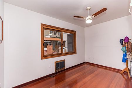Casa para alugar com 311m², 4 quartos e 4 vagas