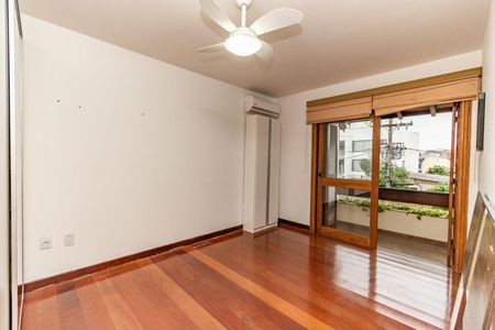 Casa para alugar com 311m², 4 quartos e 4 vagas