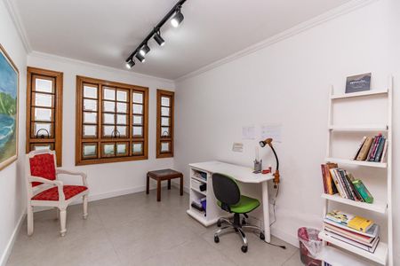 Casa para alugar com 311m², 4 quartos e 4 vagas
