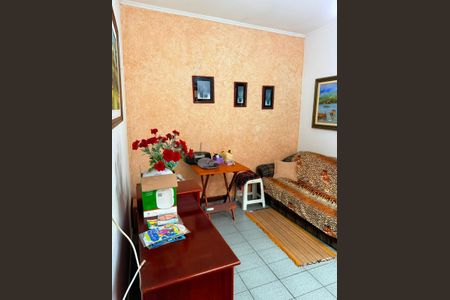 Sala de casa à venda com 3 quartos, 203m² em Vila Irmaos Arnoni, São Paulo