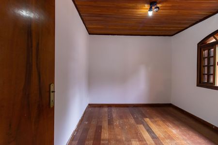 Casa para alugar com 450m², 5 quartos e 4 vagas Casa para alugar com 450m², 5 quartos e 4 vagasQuarto 1