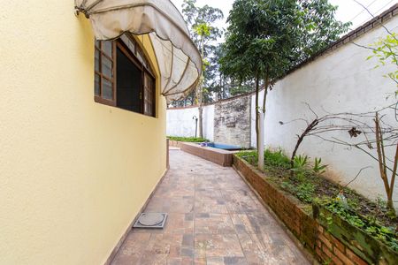 Casa para alugar com 450m², 5 quartos e 4 vagas Casa para alugar com 450m², 5 quartos e 4 vagasQuintal