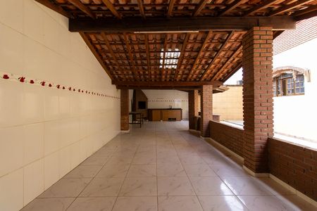 Casa para alugar com 450m², 5 quartos e 4 vagas Casa para alugar com 450m², 5 quartos e 4 vagasChurrasqueira