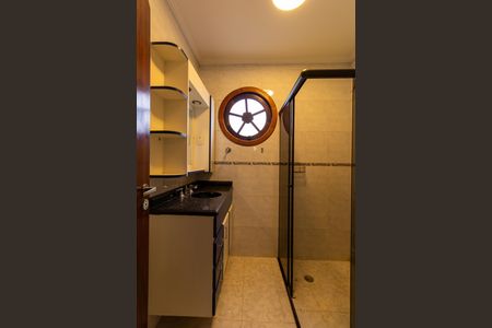 Casa para alugar com 450m², 5 quartos e 4 vagas Casa para alugar com 450m², 5 quartos e 4 vagasBanheiro Social