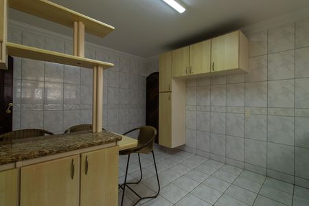 Casa para alugar com 450m², 5 quartos e 4 vagas Casa para alugar com 450m², 5 quartos e 4 vagasCozinha