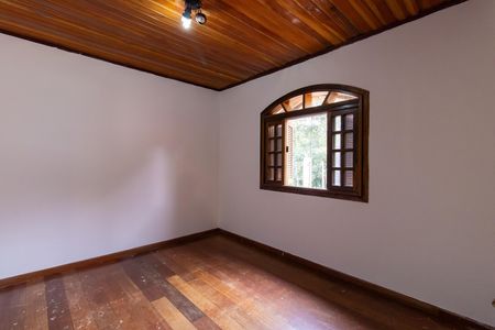 Casa para alugar com 450m², 5 quartos e 4 vagas Casa para alugar com 450m², 5 quartos e 4 vagasQuarto 1