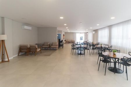 Apartamento para alugar com 57m², 2 quartos e 2 vagas Apartamento para alugar com 57m², 2 quartos e 2 vagasÁrea comum - Salão de festas
