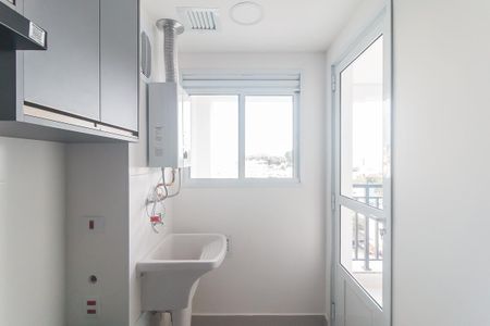 Área de Serviço de apartamento para alugar com 2 quartos, 57m² em Vila Oliveira, Mogi das Cruzes