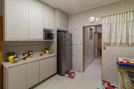 Apartamento à venda com 98m², 2 quartos e 1 vaga
