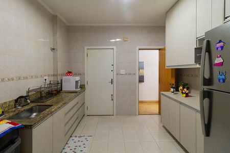 Apartamento à venda com 98m², 2 quartos e 1 vaga