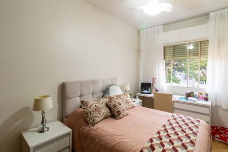 Apartamento à venda com 98m², 2 quartos e 1 vaga
