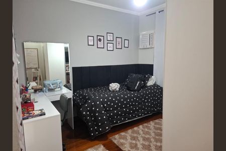Apartamento à venda com 213m², 3 quartos e 2 vagas