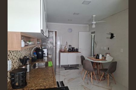 Apartamento à venda com 213m², 3 quartos e 2 vagas