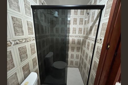 Banheiro de casa para alugar com 2 quartos, 50m² em Madureira, Rio de Janeiro