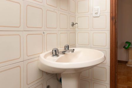 Apartamento para alugar com 150m², 3 quartos e 2 vagas Apartamento para alugar com 150m², 3 quartos e 2 vagasBanheiro