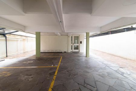 Garagem de apartamento para alugar com 3 quartos, 150m² em Santana, Porto Alegre