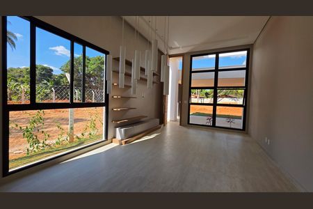 Casa à venda com 162m², 3 quartos e 2 vagas Casa à venda com 162m², 3 quartos e 2 vagasSala