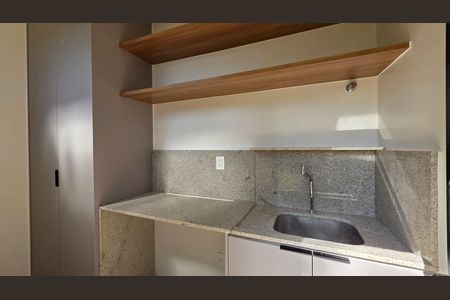 Lavanderia (Torneira) de casa à venda com 3 quartos, 162m² em Ipanema, Lagoa Santa