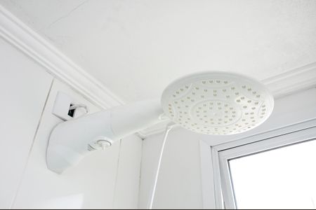 Apartamento à venda com 48m², 2 quartos e 1 vaga Apartamento à venda com 48m², 2 quartos e 1 vagaDetalhe - Banheiro Social