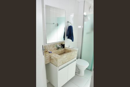 Apartamento à venda com 48m², 2 quartos e 1 vaga Apartamento à venda com 48m², 2 quartos e 1 vagaDetalhe - Banheiro Social
