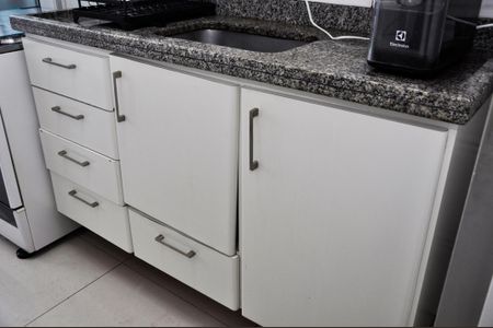 Apartamento à venda com 48m², 2 quartos e 1 vaga Apartamento à venda com 48m², 2 quartos e 1 vagaDetalhe - Cozinha