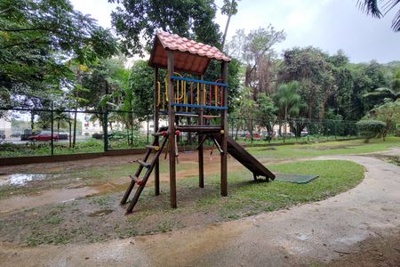 Apartamento à venda com 75m², 2 quartos e 1 vaga Apartamento à venda com 75m², 2 quartos e 1 vagaÁrea comum - Playground