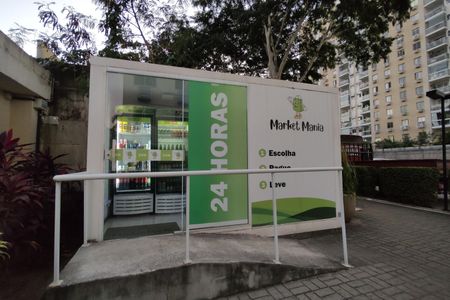 Apartamento à venda com 75m², 2 quartos e 1 vaga Apartamento à venda com 75m², 2 quartos e 1 vagaÁrea comum