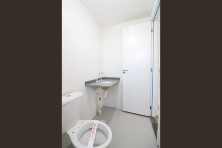 Banheiro da Suíte de apartamento para alugar com 2 quartos, 54m² em Santo Amaro, São Paulo