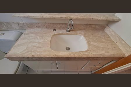 Apartamento para alugar com 103m², 4 quartos e 2 vagas