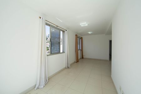 SALA de apartamento para alugar com 4 quartos, 155m² em Grajaú, Belo Horizonte