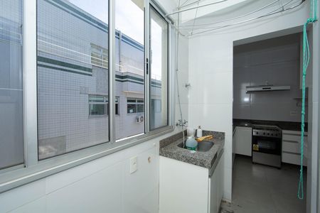 AREA DE SERVICO de apartamento para alugar com 4 quartos, 155m² em Grajaú, Belo Horizonte