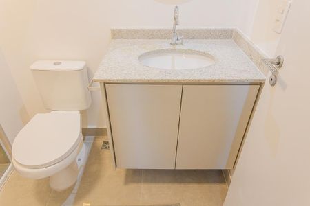 Banheiro da Suíte de kitnet/studio para alugar com 1 quarto, 25m² em Pinheiros, São Paulo