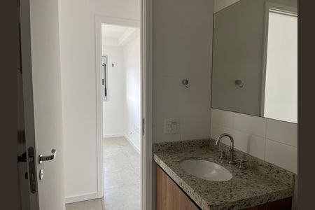 Banheiro 2 de apartamento para alugar com 2 quartos, 60m² em Jardim das Perdizes, São Paulo