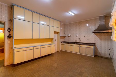 Cozinha de casa à venda com 3 quartos, 350m² em Vila Galvão, Guarulhos