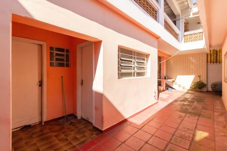 Quintal de casa à venda com 3 quartos, 350m² em Vila Galvão, Guarulhos